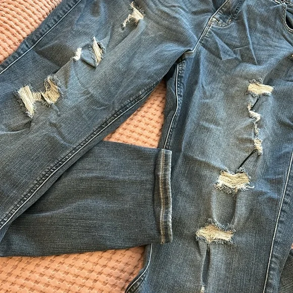 Bombshell skinny jeans - Picture 2 of 7